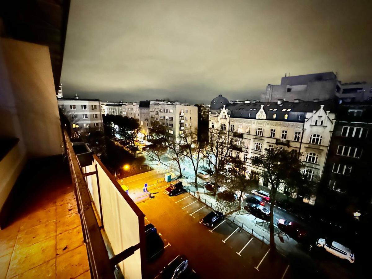 Decor 3 Metro Fast Wifi 1Gbs 80'Tv Hbo Disney Appletv Warsaw Exterior photo